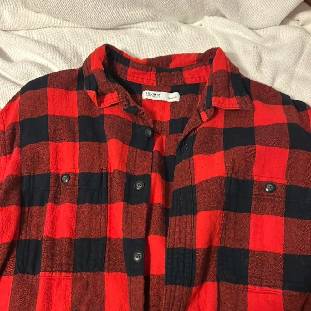 Sonoma large plaid shirt, could be unisex but purchased in men’s.